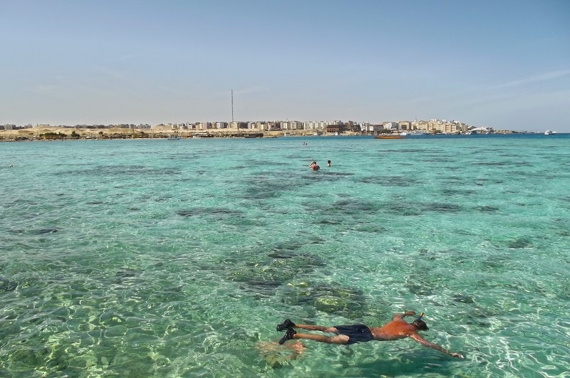 hvor er der varmt i april Hurghada, Egypten